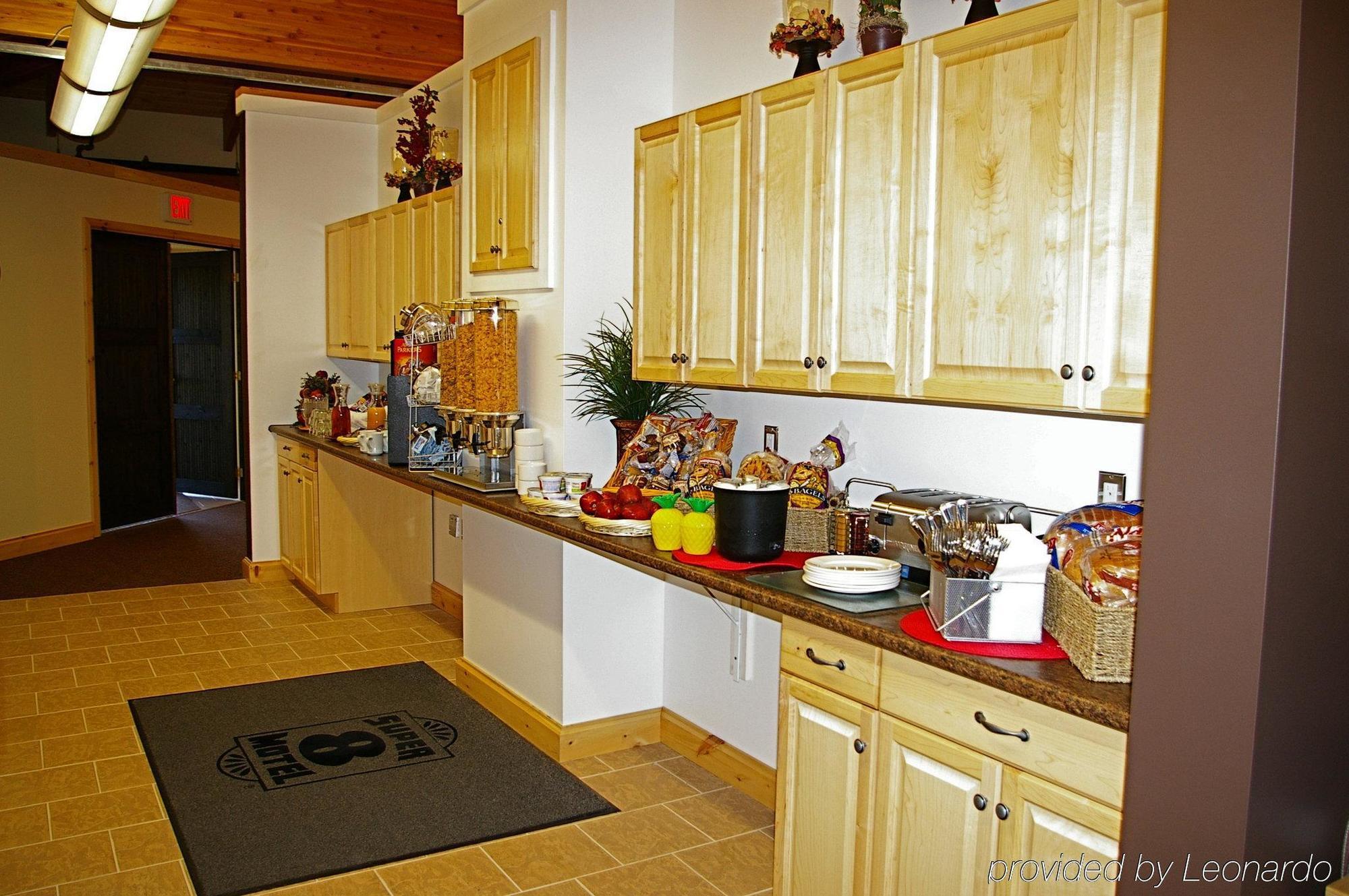 מלון Super 8 By Wyndham קנורה מסעדה תמונה